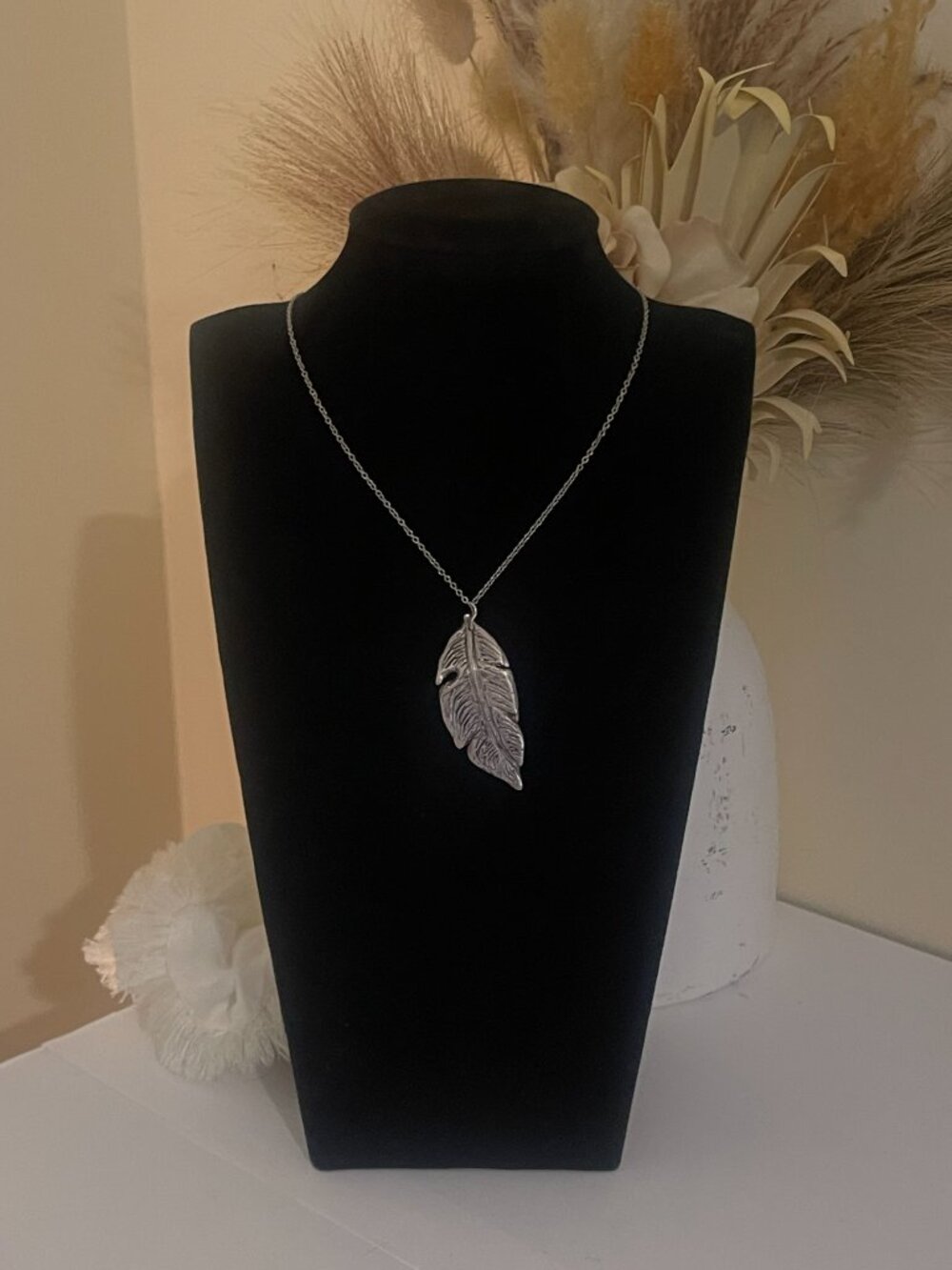 Vintage Taxco Mexico Handmade 925 Sterling Silver Feather Pendant Necklace